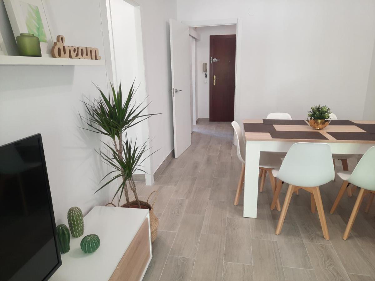 Bsb - Dream Holidays Apartment 살루 외부 사진